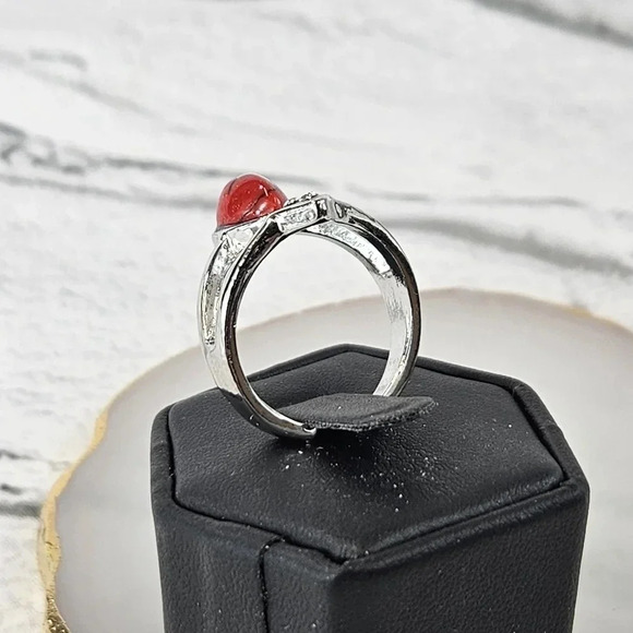 Red Teardrop Adjustable Fashion Ring A32 - Picture 5 of 7